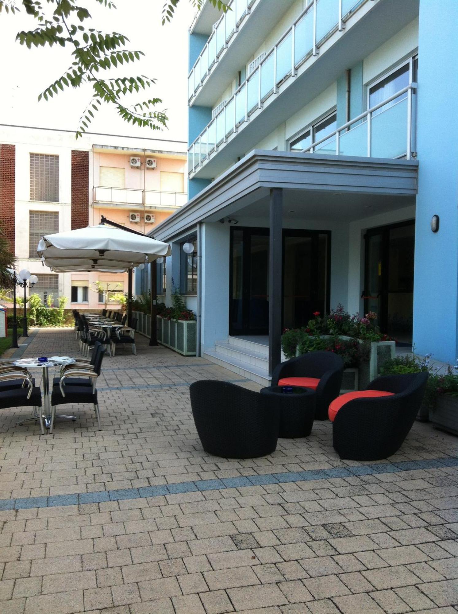 Massimo Hotel